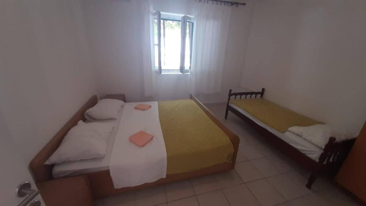 Apartmani Ivica Martic Duce Ngoại thất bức ảnh