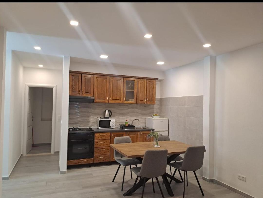 Apartmani Ivica Martic Duce Ngoại thất bức ảnh